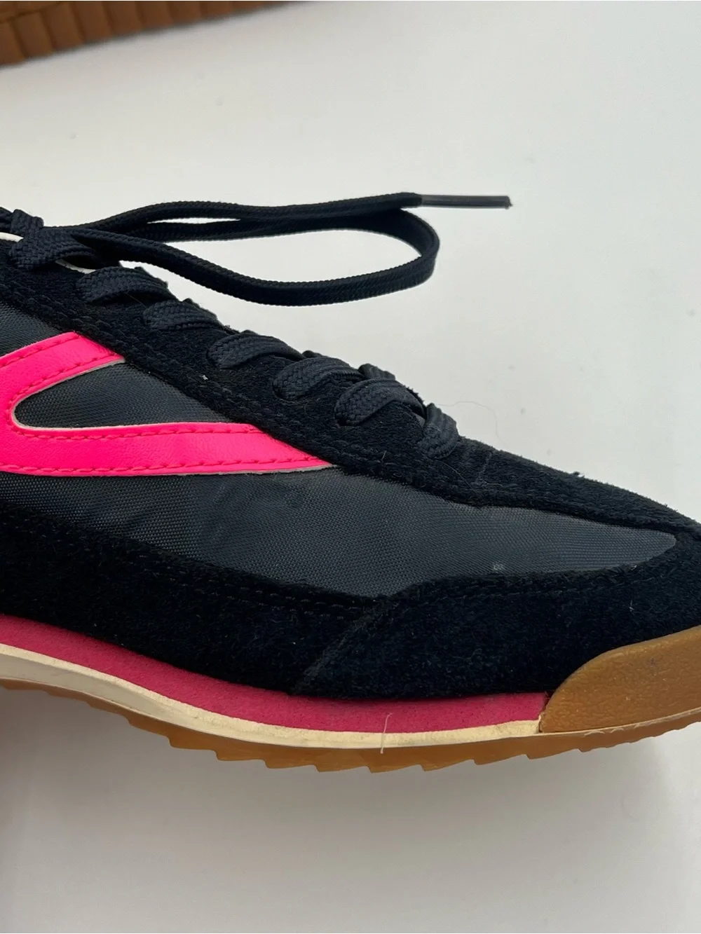 Tretorn Women’s Rawlins 2.0 Suede/Textile Sneakers Navy/Pink 6 Trainers